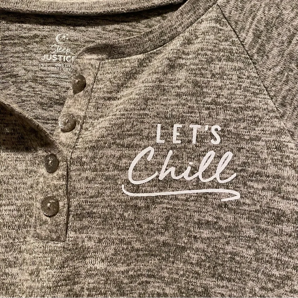 Justice Girls Pajama top‎ size 12 Longsleeve Henley gray let’s chill